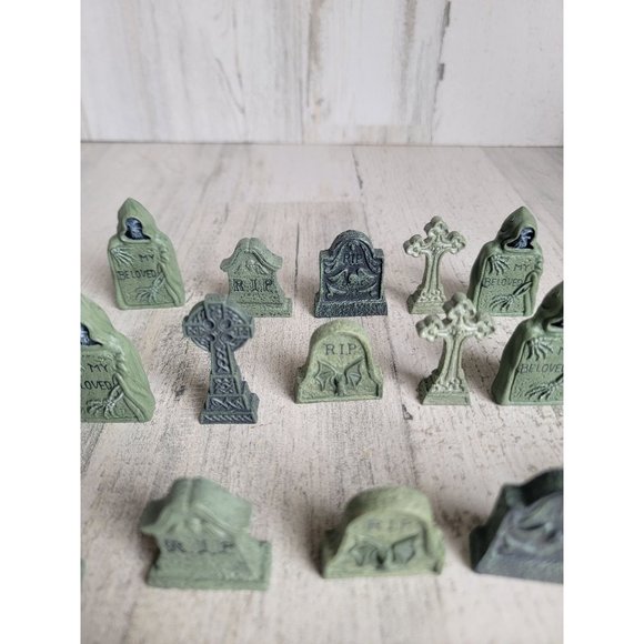 Dept 56 graveyard tombstones set cross Halloween Rip - Picture 3 of 10